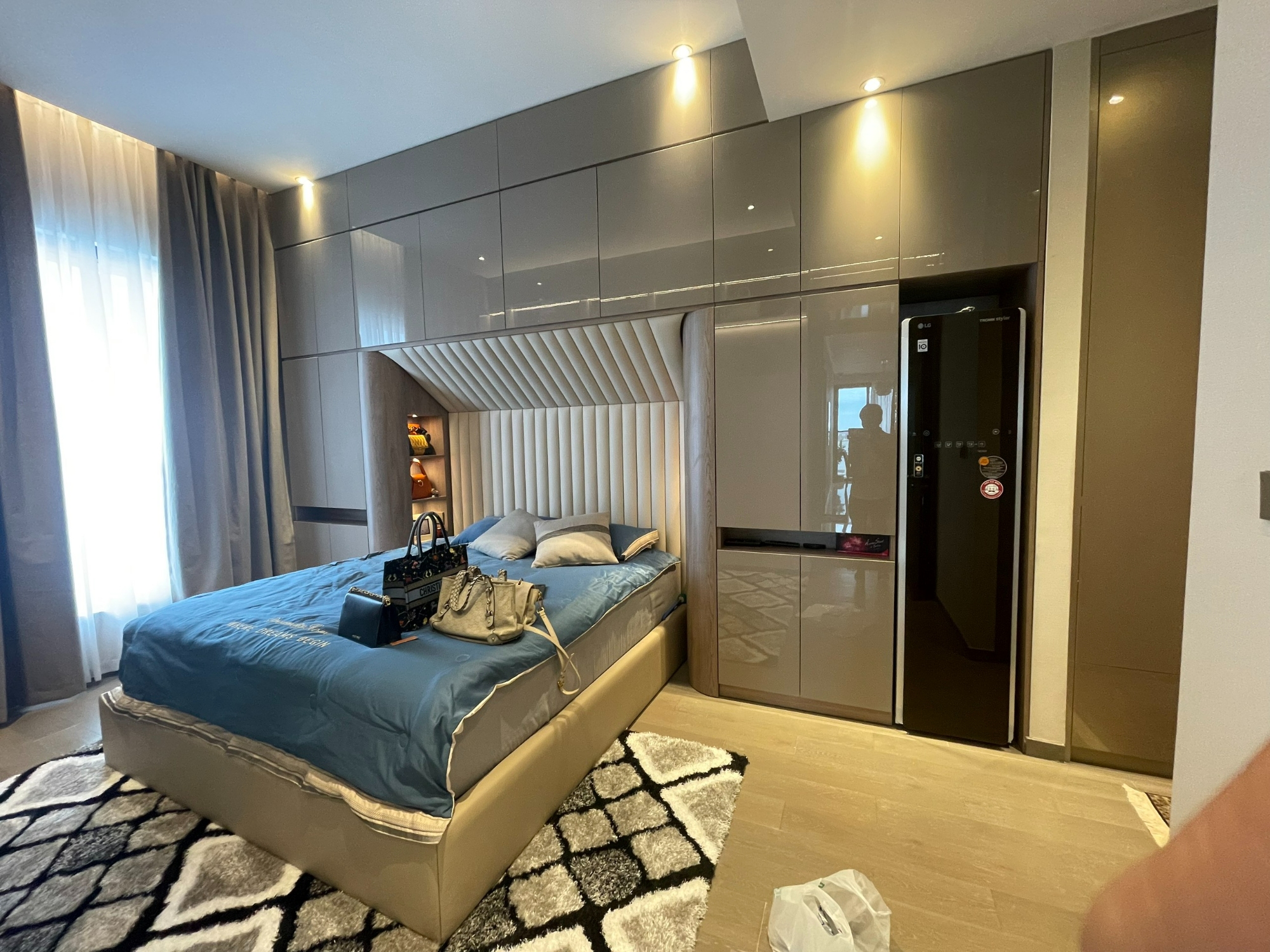 SMART HOME MRS.XIM